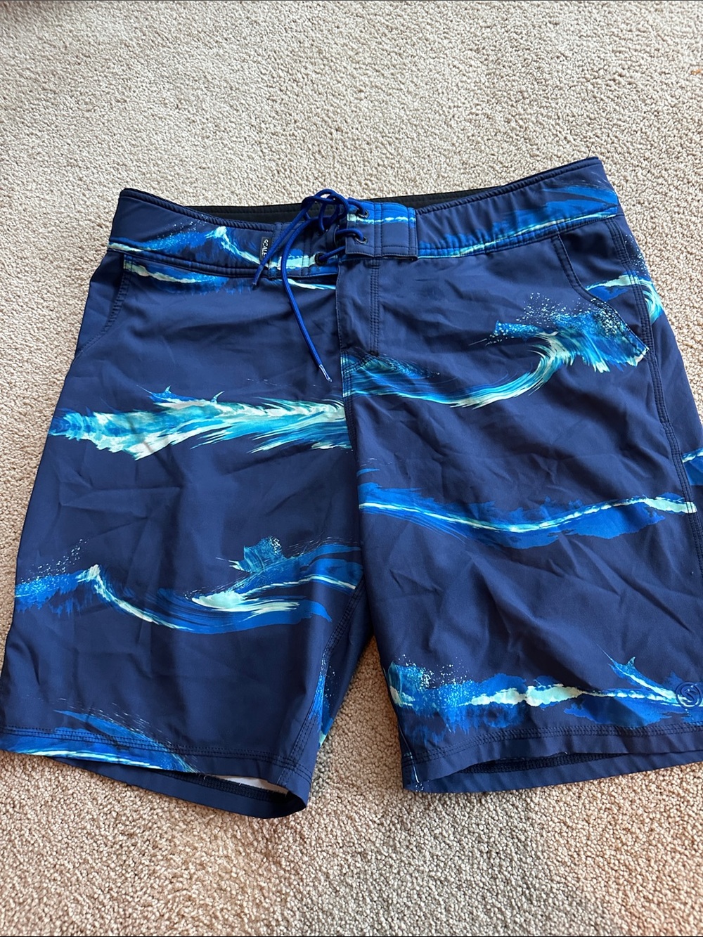 Scales board shorts